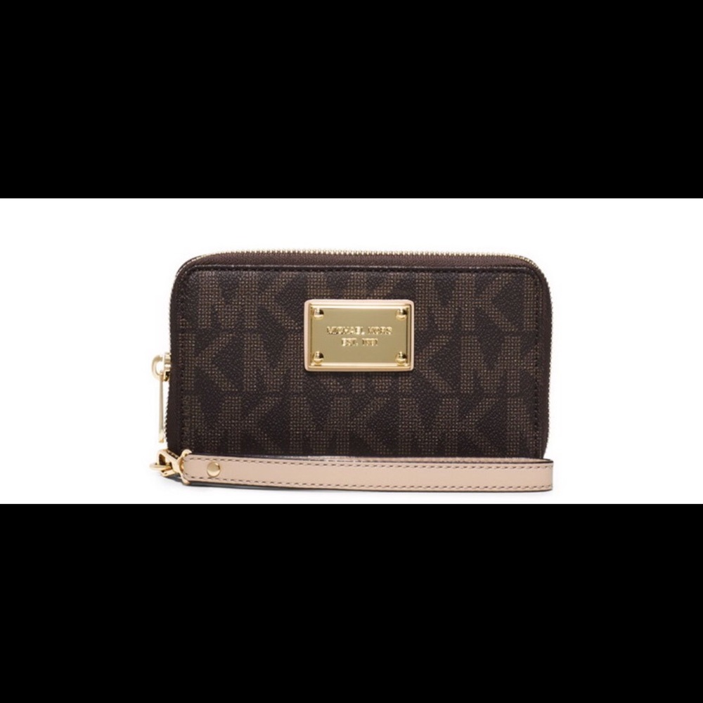 Authentic Michael Kors 3 piece jet Tote set. - Picture 2 of 8